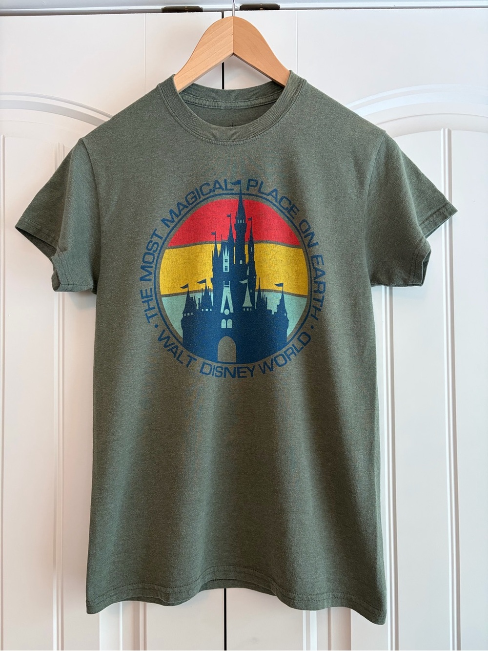 Disney Parks Hunter Green Graphic The Most Magical Place Unisex T Shirt Size S